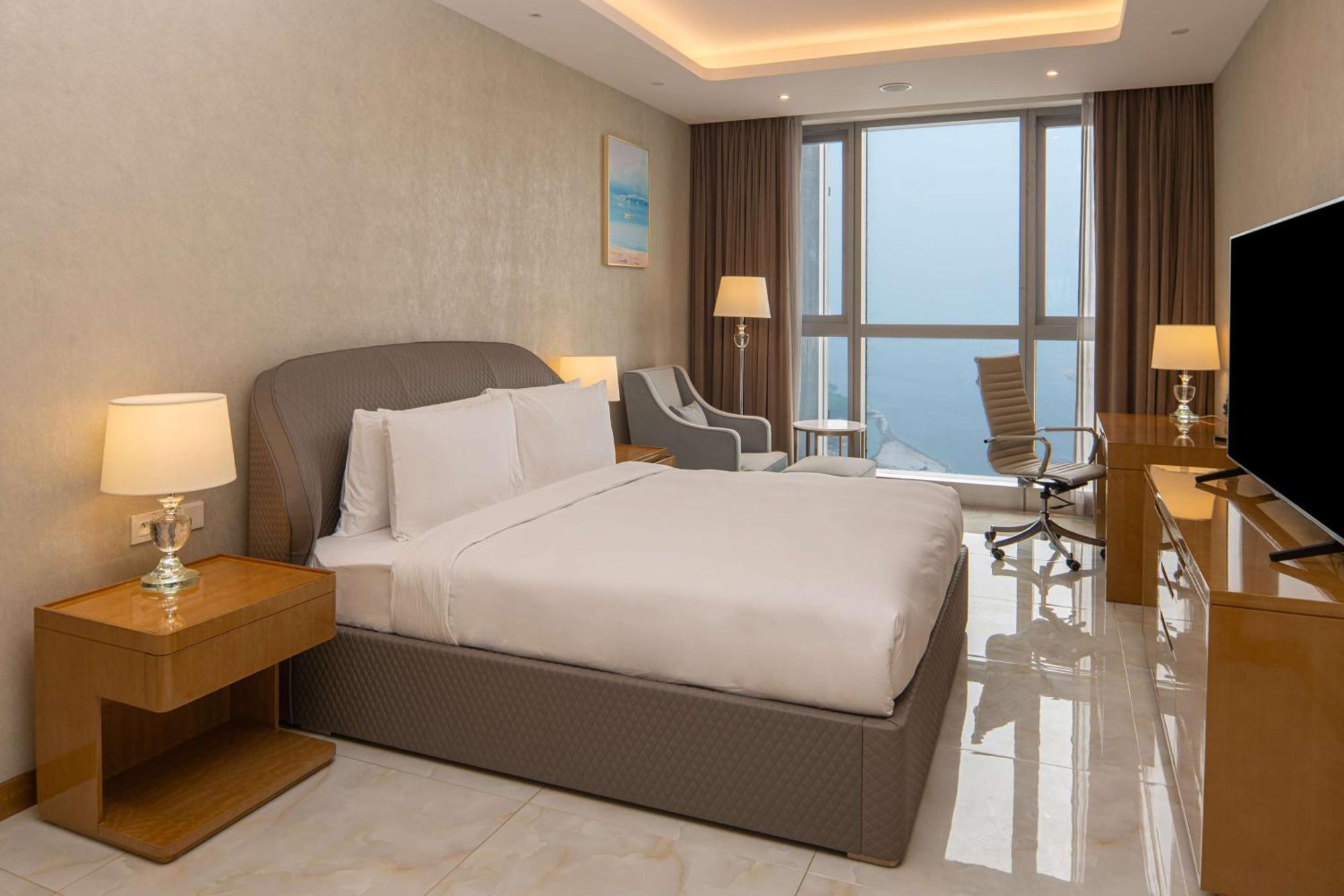 Hilton Brazzaville Les Tours Jumelles Hotel & Residences المظهر الخارجي الصورة