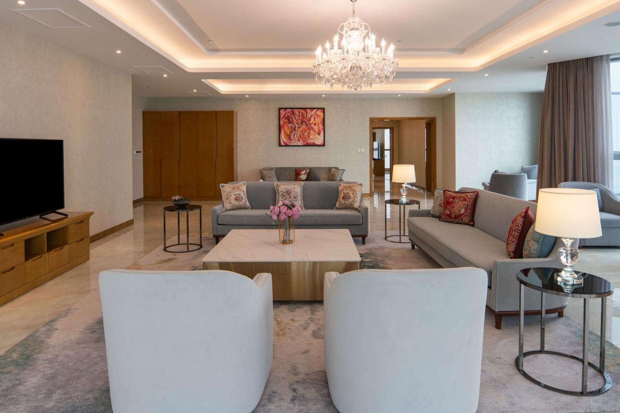 Hilton Brazzaville Les Tours Jumelles Hotel & Residences المظهر الخارجي الصورة