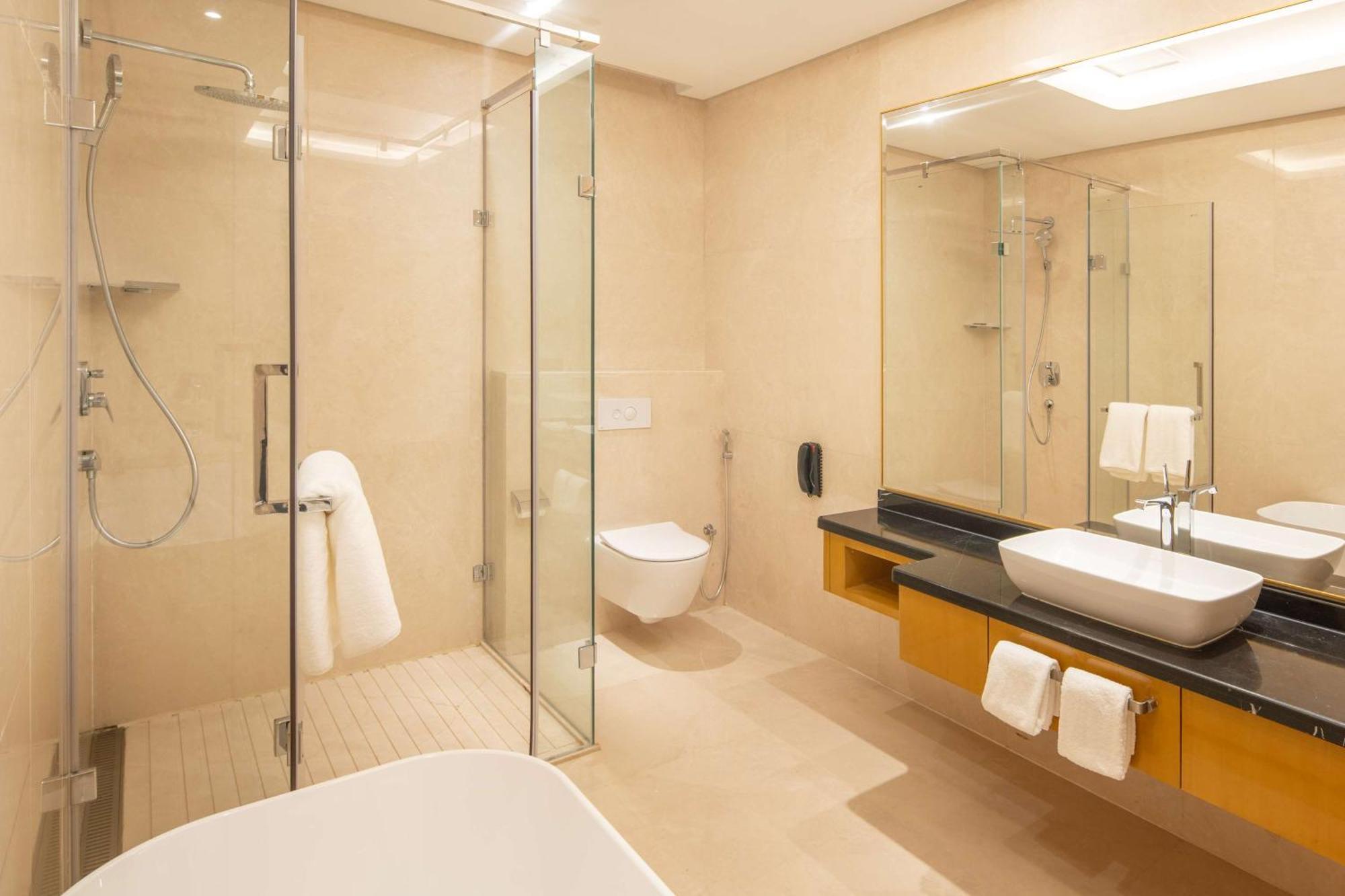 Hilton Brazzaville Les Tours Jumelles Hotel & Residences المظهر الخارجي الصورة